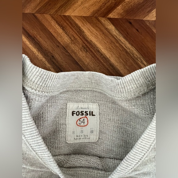 Fossil Sweater - Picture 4 of 5